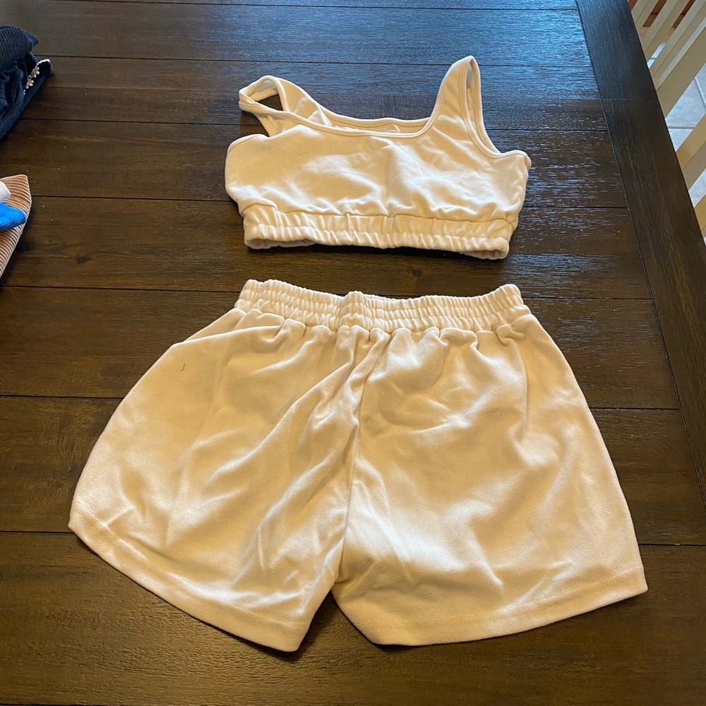 Comfy 2 Piece Set - Picture 2 of 2
